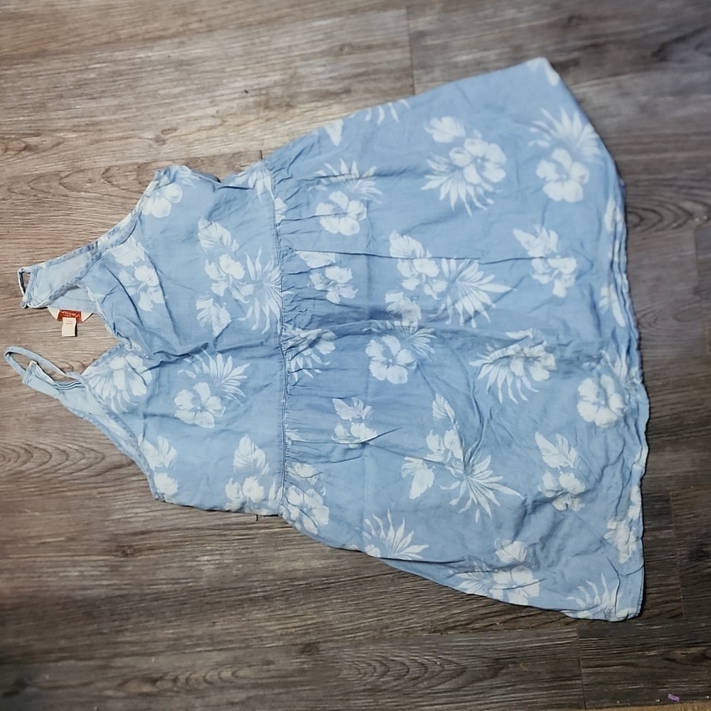 Jean dress with floral pattern